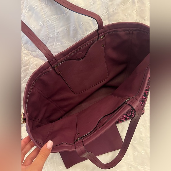 Gianni Bini snake print tote bag - Picture 4 of 8